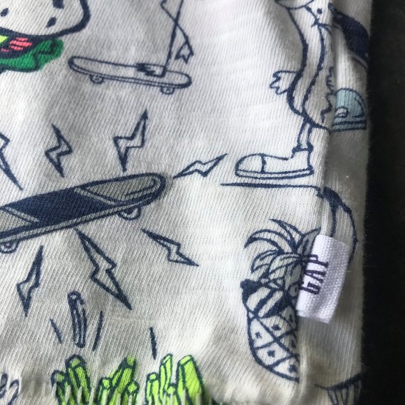 GAP Kids White Neon Cool Kid Summer V-Neck T-Shirt - Picture 4 of 5